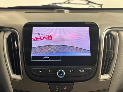Used 2025 Chevrolet Malibu LT FWD image 35