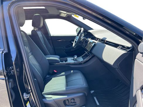 New 2025 Land Rover Range Rover Evoque Dynamic SE image 30