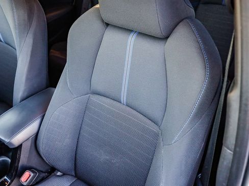 Used 2022 Toyota Corolla SE w/ Carpet Mat Package (TMS) image 29