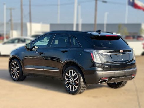 Used 2022 Cadillac XT5 Sportv w/ Platinum Package AWD/4WD image 6
