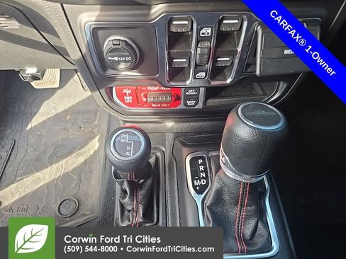 Used 2023 Jeep Gladiator Rubicon w/ LED Lighting Group image 17