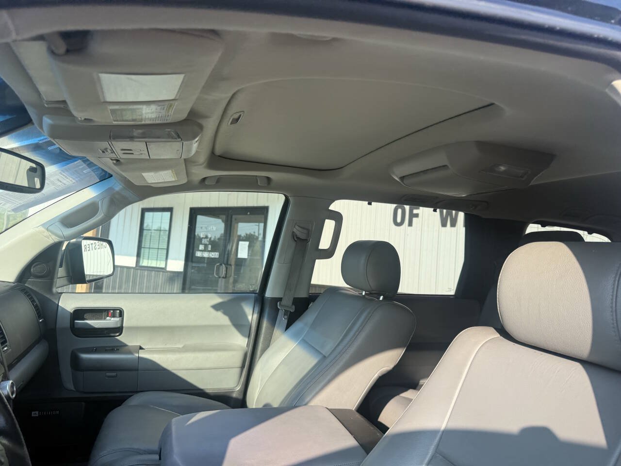 Used 2016 Toyota Sequoia Limited AWD/4WD image 23