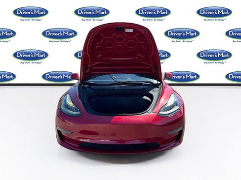 Used 2023 Tesla Model 3 Standard Range image 33