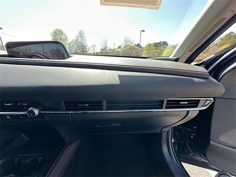 Used 2021 MAZDA CX-30 AWD 2.5 S w/ Premium Package image 16