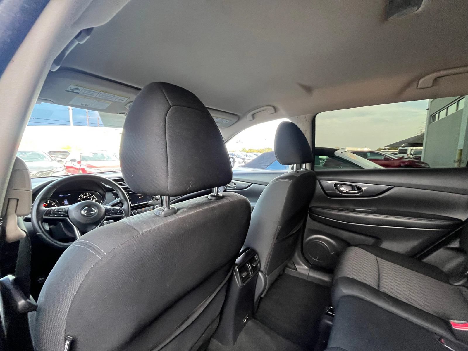 Used 2020 Nissan Rogue S w/ Special Edition Package AWD/4WD image 32
