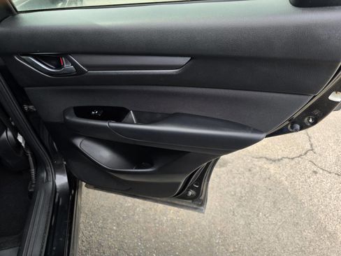 Used 2018 MAZDA CX-5 Sport image 27