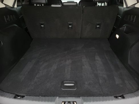 Used 2022 Ford Edge Titanium AWD/4WD image 11