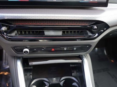 Certified 2025 BMW i4 xDrive40i image 12