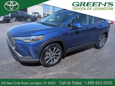Used 2024 Toyota Corolla Cross XLE AWD/4WD image 1
