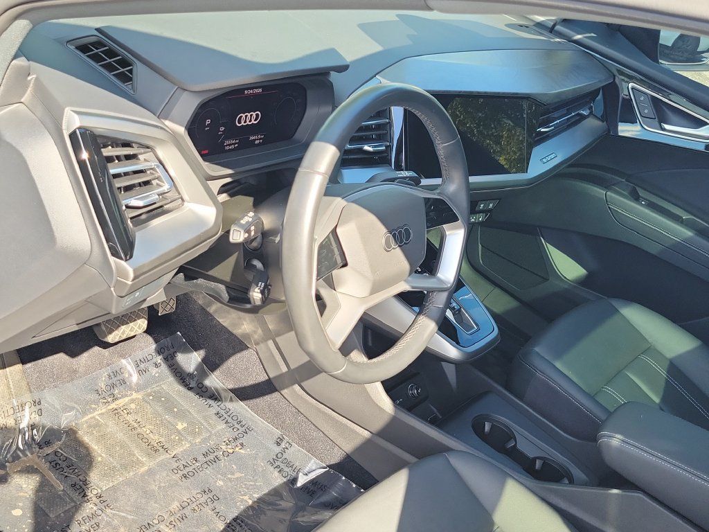 Used 2023 Audi Q4 e-tron Premium Plus w/ Premium Plus RWD image 25