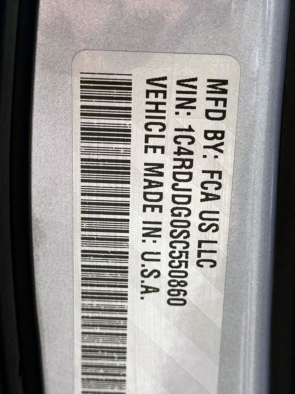 Used 2025 Dodge Durango GT AWD/4WD image 31