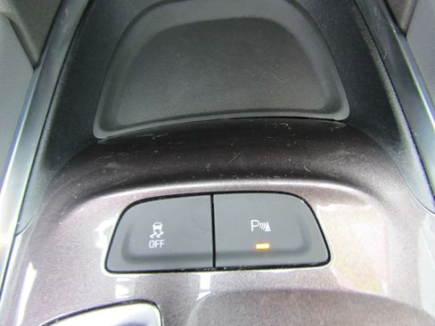 Used 2020 Chevrolet Malibu LS w/ Driver Confidence Package II FWD image 16