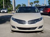 Used 2014 Lincoln MKZ Hybrid image 2