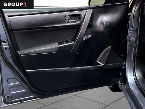 Certified 2019 Toyota Corolla LE FWD image 22