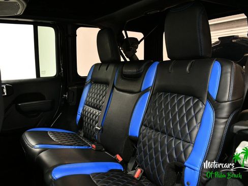 Used 2024 Jeep Wrangler Unlimited Sport AWD/4WD image 65