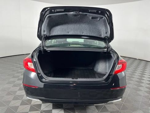 Used 2019 Honda Accord EX image 48