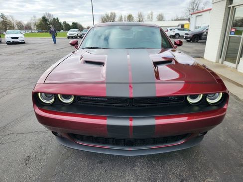 Used 2018 Dodge Challenger R/T Plus image 9