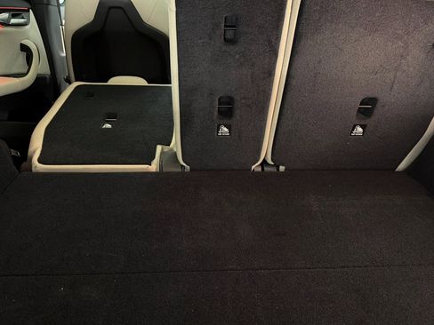 Used 2021 BMW X1 sDrive28i w/ Convenience Package image 33