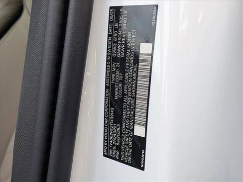 Certified 2026 Volvo XC90 B6 Plus w/ Protection Package Premier image 25