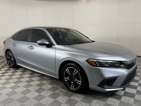 Used 2022 Honda Civic LX image 7