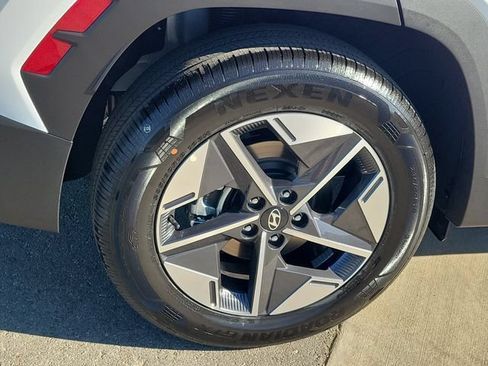 New 2026 Hyundai Tucson SEL FWD image 28