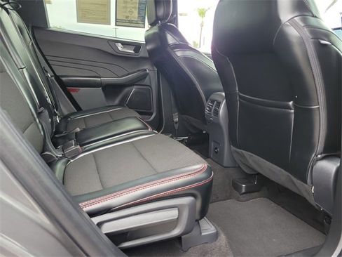 Certified 2025 Ford Escape ST-Line image 24