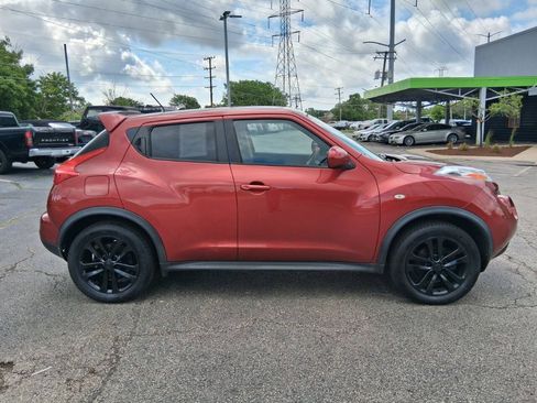 Used 2014 Nissan Juke SV AWD/4WD image 4