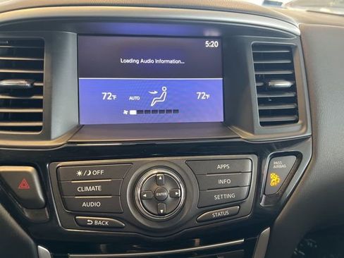 Used 2018 Nissan Pathfinder S FWD image 25