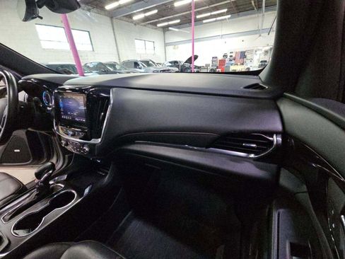 Used 2023 Chevrolet Traverse RS w/ LPO, Floor Liner Package AWD/4WD image 14