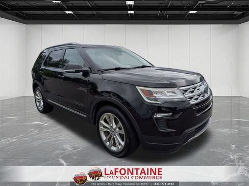 Used 2019 Ford Explorer XLT w/ Equipment Group 202A FWD image 7