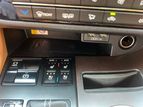 Used 2022 Lexus RX 350 AWD w/ Accessory Package (P1) image 35