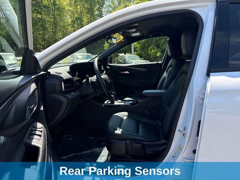 Used 2025 Buick Envista Sport Touring FWD image 12