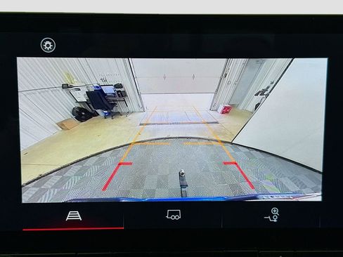 Used 2023 GMC Canyon Elevation w/ Convenience Package image 14