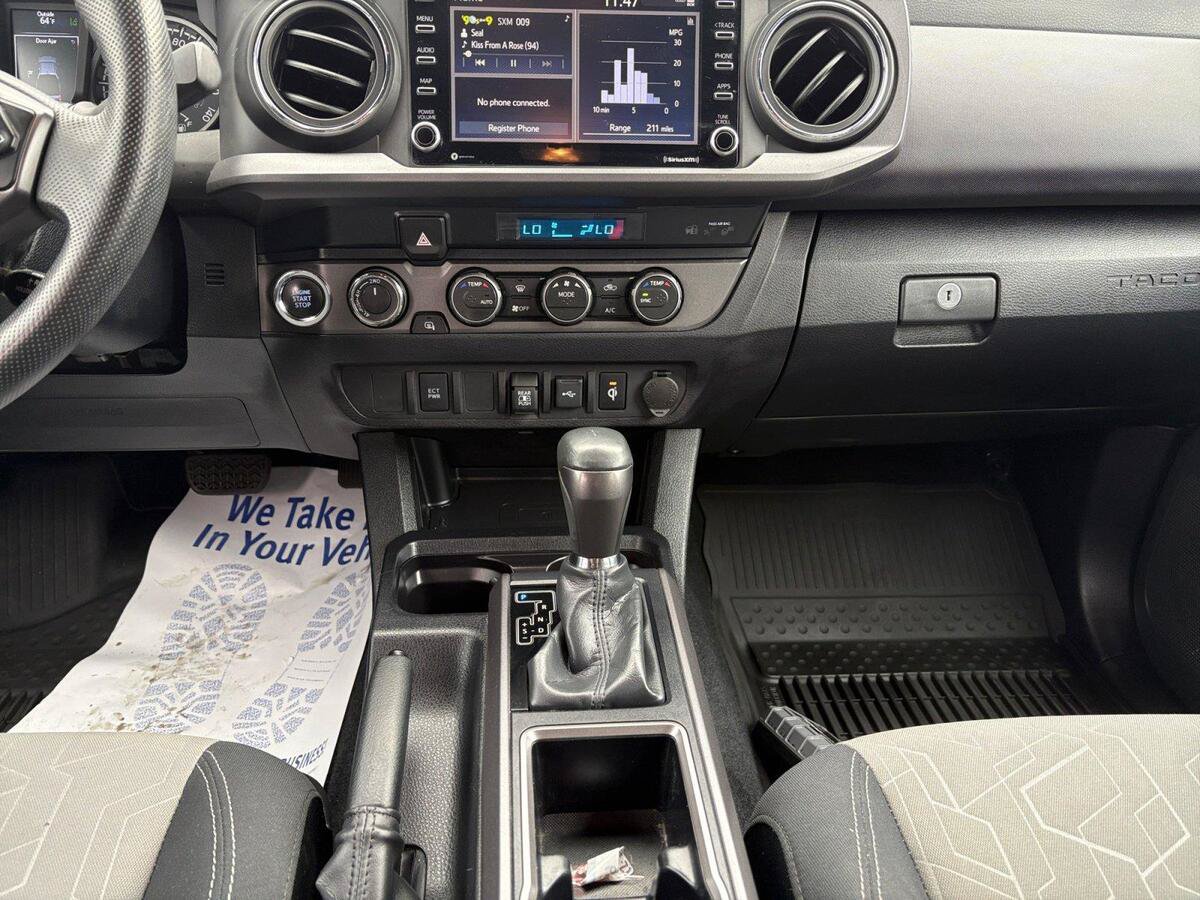 Used 2023 Toyota Tacoma TRD Sport AWD/4WD image 11