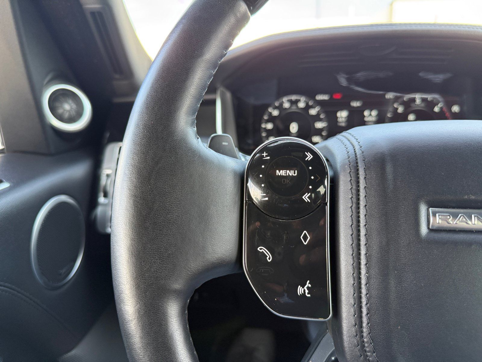 Used 2019 Land Rover Range Rover AWD/4WD image 22