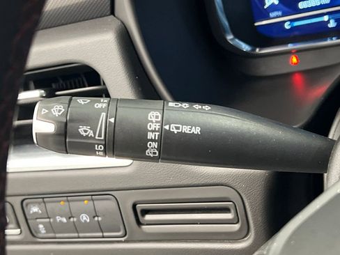 Used 2024 Chevrolet Suburban RST image 48