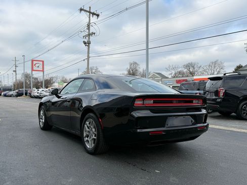 Used 2025 Dodge Charger R/T w/ Quick Order Package 25M R/T image 3