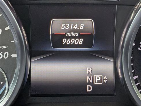 Used 2014 Mercedes-Benz ML 350 4MATIC image 11