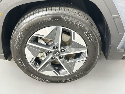 Certified 2025 Hyundai Tucson SEL image 30