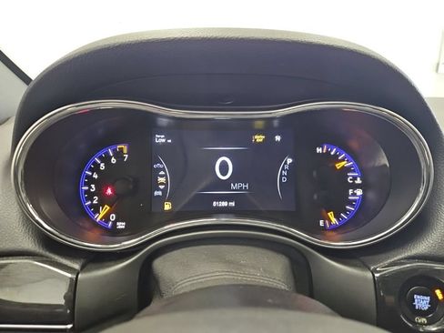 Used 2020 Jeep Grand Cherokee Trailhawk AWD/4WD image 16