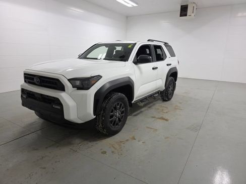 New 2026 Toyota 4Runner SR5 image 3