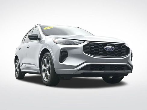 Used 2024 Ford Escape ST-Line w/ Cold Weather Package image 33