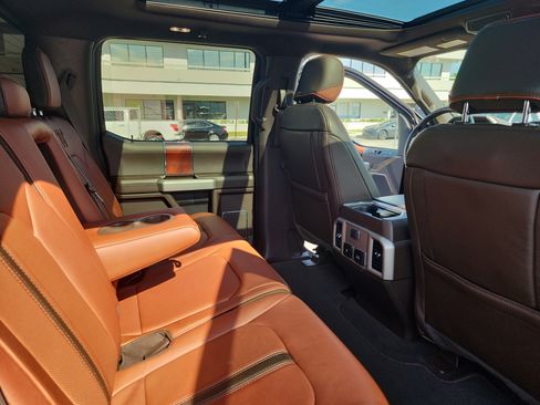 Used 2022 Ford F450 King Ranch w/ King Ranch Ultimate Package image 23