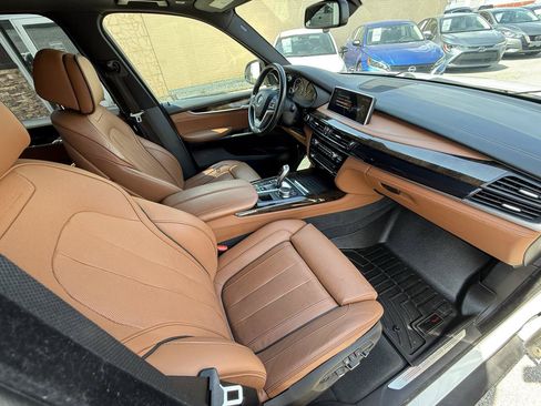Used 2018 BMW X5 xDrive40e AWD/4WD image 17