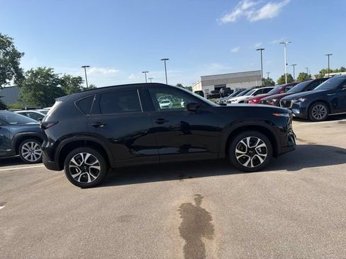 New 2026 MAZDA CX-5 Preferred AWD/4WD image 5