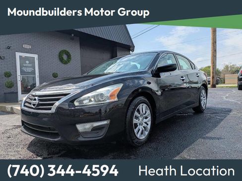 Used 2013 Nissan Altima 2.5 S image 1