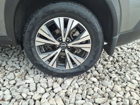 Certified 2023 Nissan Rogue SV w/ SV Premium B Package AWD/4WD image 51