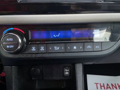 Used 2016 Toyota Corolla L image 21