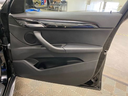 Used 2016 BMW X1 xDrive28i AWD/4WD image 14