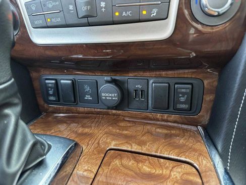 Used 2018 INFINITI QX80 2WD image 36